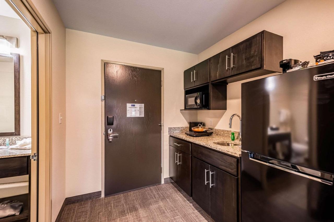Mainstay Suites Sarasota I-75 Fruitville Extérieur photo